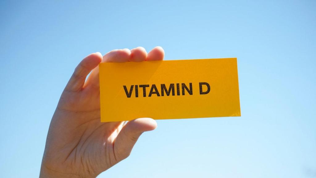 Mengenal Vitamin D: Manfaat, Dosis, Efek Sampingnya & Cara Memenuhi&nbsp;Kebutuhannya