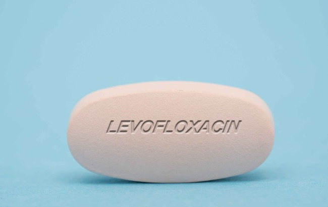 Apa itu Levofloxacin? Ini Manfaat, Dosis & Efek Samping-nya